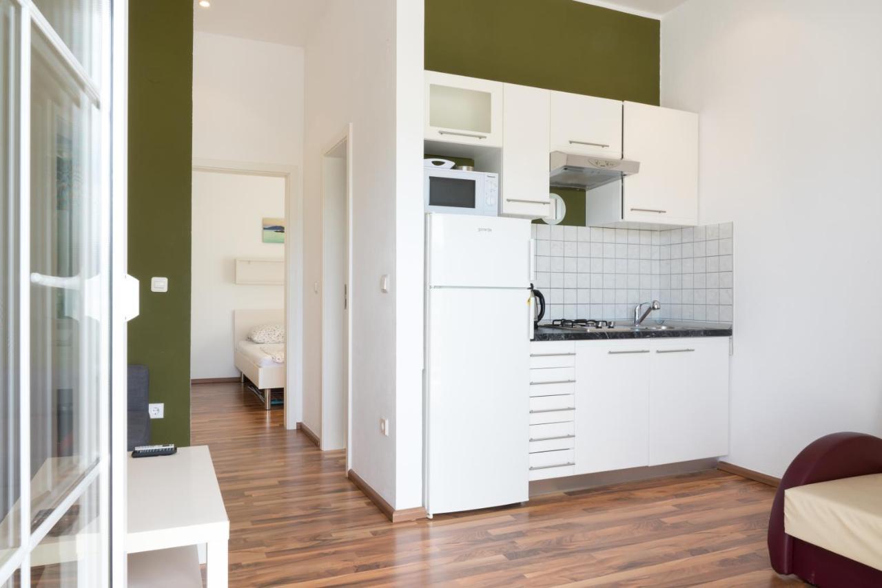 Vdl Apartments Trogir Exterior photo